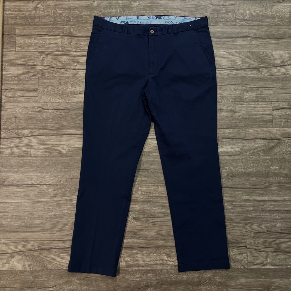 Tommy Bahama Boracay Flat Front Chino Pants Men's Size 38x30 Navy Blue Stretch